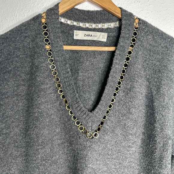 Zara Gray V-Neck Sweater with Gold Trim - Picture 3 of 6